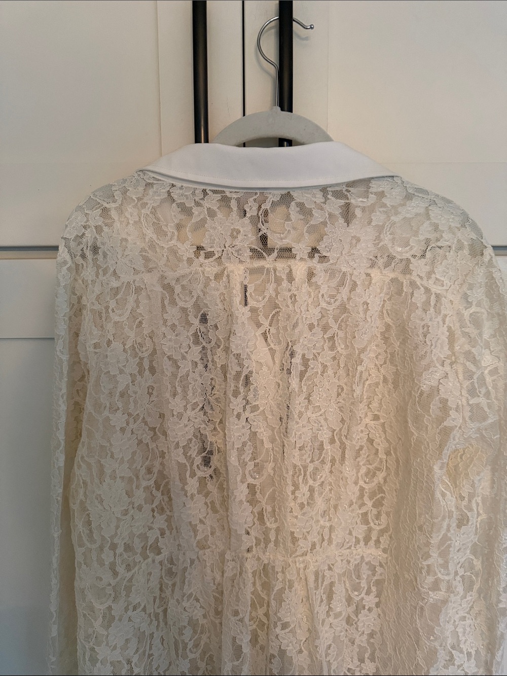 Comfy U.S.A Women’s Cream Lace Button-Down Tunic Shirt - Picture 9 of 15
